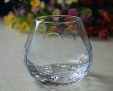 玻璃杯